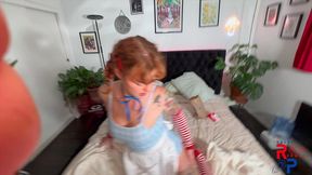 wendys girl serves up some frosties w/ sidney summers