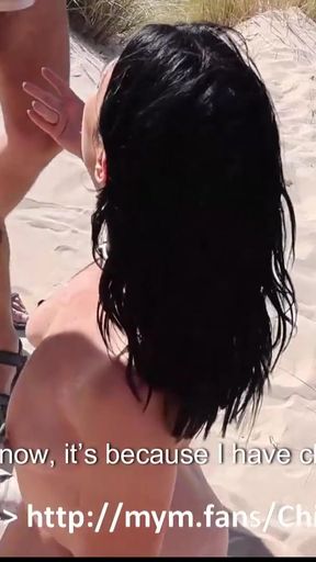 Stunning moment from &quot;Fans Bukkake plage&quot;