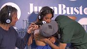 NataliaGarcia ordena una hamburguesa para mamar la verga del repartidor en JB Podcast!