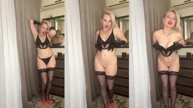 Shaved Dripping Pussy Step Mom Masturbating With Dildo OnlyFans Amateur