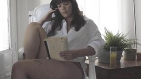 ”Tatted Chick Blake May Wilde Enjoys Sensual Sex Session”