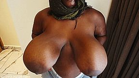 Maja meets Eva Part 1 - Big Boobs Bouncing with Eva (Clip No 2958 - mp4 version)