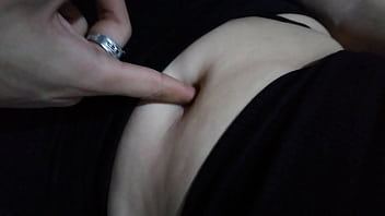 Sweet belly button fingering