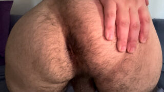 Filmato amatoriale di ragazze sole con gay arabi paffuti e formosi che vengono scopati analmente