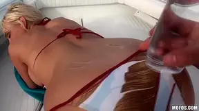 Blonde sexy Darling Jagger Jordan outdoors showing of her sexy body