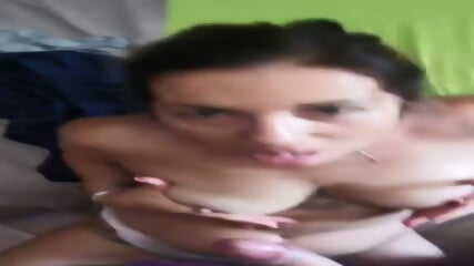 Encuentra A Su Mujer En Tanga  Cocina Y  Lleva  Recamara Para Coger