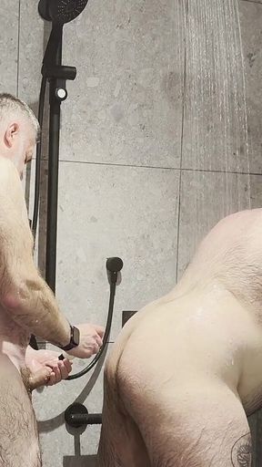 Stepdaddy Bears Fuck Bareback in Shower