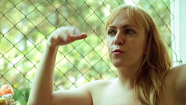 A PRIMEIRA EXPERIÊNCIA COM MASTURBAÇÃO DAS ATRIZES PORNÔ - SWEETIE BIRD, 40TONA, DÉBORA BLU E ALEKSANDRA YALOVA