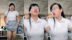 otro video de mi como colegiala dandote sentones