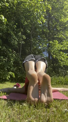 May u lick the screen to my sweaty yoga feet