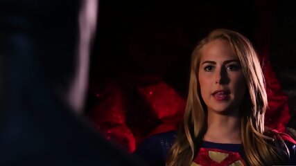 The Supergirl fucking Batman in parody XXX movie scene