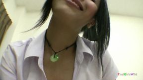 First Time Thai Amateur Gets Healthy Nut on Her Tongue