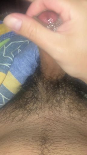 quick cumshot in bed