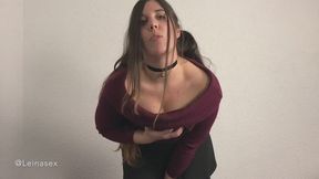 Gordita moviendo las tetas