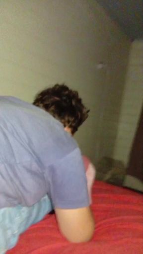 I came and she kept sitting