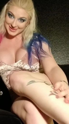 You're Addicted to Serving Princess Leya