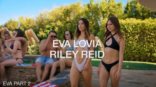 Aidra Fox, Eva Lovia et Riley Reid se font enculer par d'énormes bites après des fellations torrides.