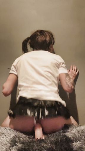 Bunnytrav has fun with his big ass