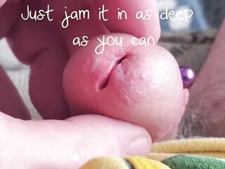 Glamorous Frenum Schlong "tongue in peehole please"