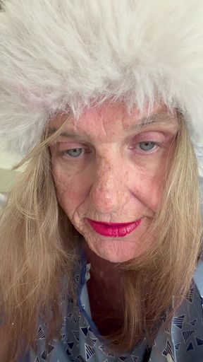 Lizzy Yum Status Update 7