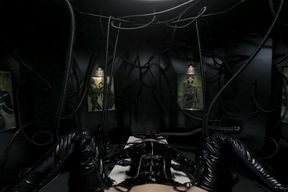 X Virtual 49 Fetishlord in 180°