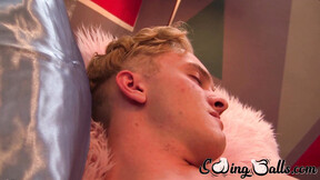 ”Slim blonde Oliver Tucker plugs a  dildo in his booty & then proceeds to harvest”