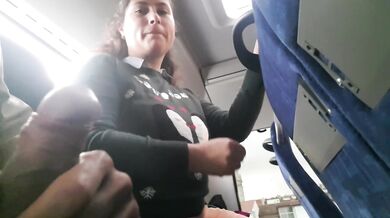 MILF's on the Bus flashes her wet mouth to a stranger