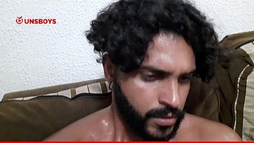 Bastidores de vídeo pornô com Três amigos brasileiros l Subscreva UNSBOYS