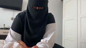 Arab Stepmother In Hijab Has Sex With Stepson