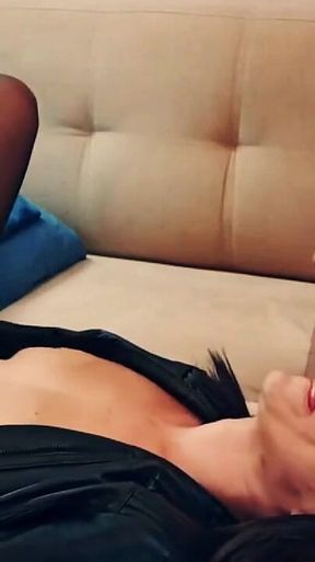 Threesome in the Apartment Block