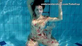 UnderwaterShow Video: Edwige