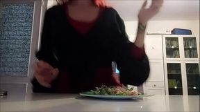 ChantalChannel - eat and burps with my favoutite food