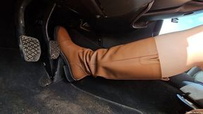 Revving BMW e46 in Luxury Brown Leather Boots