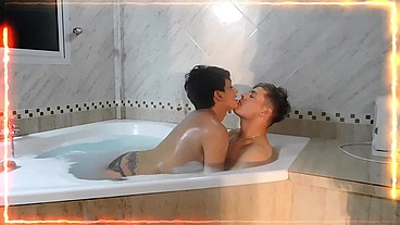 se termino de grabar y seguimos filmando el backstage del descanso en el jacuzzi ,¡¡¡¡