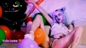 Monster Smash - Ghost Balloons Blonde In Heels- Dragon Inflatable - Yvie Lowe Halloween Special