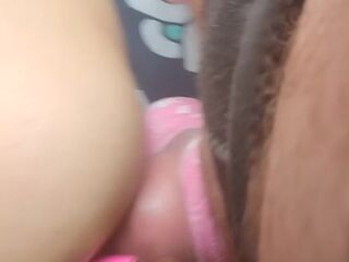 Booty and twat serviced simultaneously