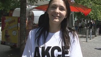 Cute Czech hottie is happy to be paid for public sex