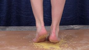 Barefoot hottie in coca-cola swimsuit crushes corn flakes stepping on them, fc237h 720p