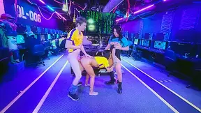 Trans Avery Lust distracted by competitors cock in her mouth