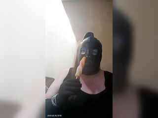 Sucking an ice lolly and talking about a drive in the countryside