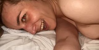 regarde moi me faire sodomiser par ton pote