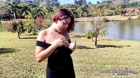 me exibi em um parque e acabei dando em cima da arvore com uma estranha olhando - i showed off in a park and ended up hitting the tree with a stranger watching. the black guy took me into the woods an