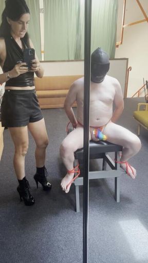 Almost free humiliation clip! Wouldn't get more than $1 for this pathetic slave.