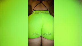 What a nice visible panty line