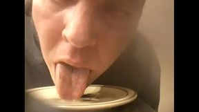 My girlfriend has no clue that her boyfriend is a cumhungry faggot