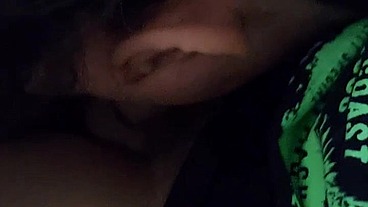 O novinho que trabalha comigo falou que a gente tinha que jogar Free fire juntos pra botar os bonecos pra meter mas queria era meter em mim