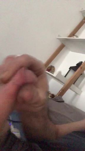 Ladies!! ... My very stiff makes a modest but pleasant spit!! Feel free to comment!!