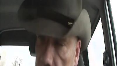 African Whore Blowing Huge White Cock In Car Getting Some Hot Back Seat Action