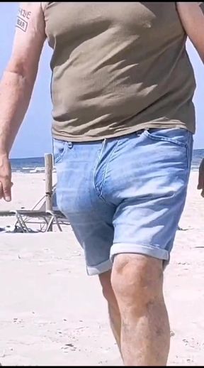 A Bulging Daddy at the Beach