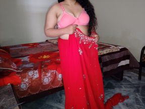 Desi young indian bhabhi seduces devar by showing off her sexy figure - in red saree